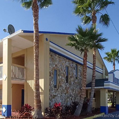 Rodeway Inn Leesburg Chain Of Lakes Экстерьер фото
