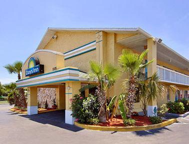 Rodeway Inn Leesburg Chain Of Lakes Экстерьер фото